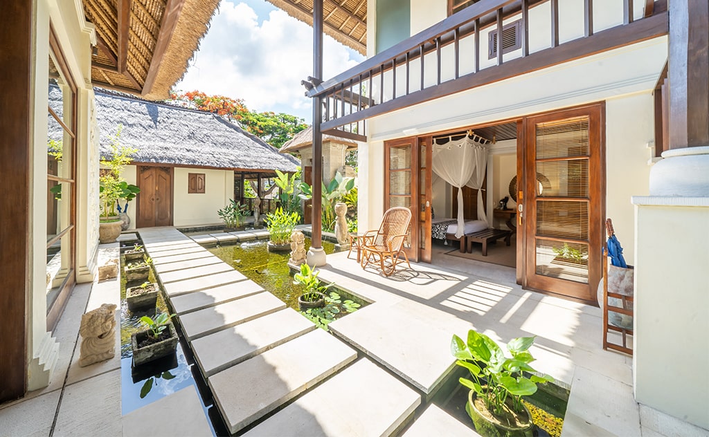 Villa Yasmine Bali - with fish pond