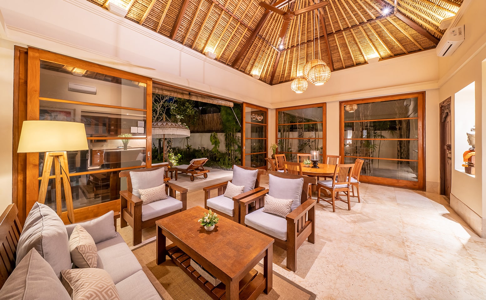 Villa Yasmine Bali - living area