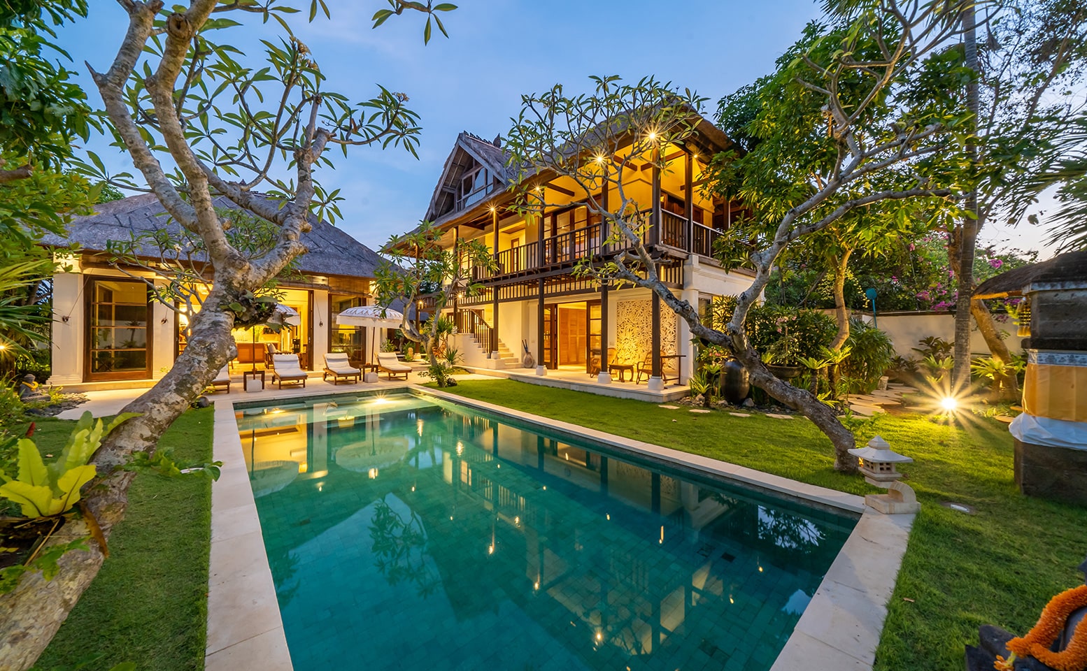 Villa Yasmine Bali - pool and frangipani at garden